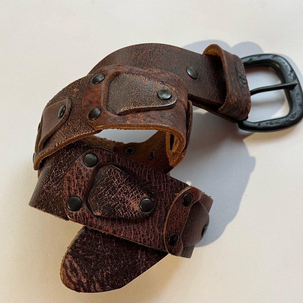 C-Red Brown Distressed Leather Men's Link Belt FD 900